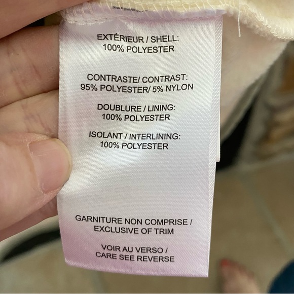 Kyodan Creme Fleece and Green Quilted Asymmetrical Pullover - Picture 7 of 7